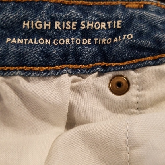 Universal Thread Distressed Ripped High Rise Short - Picture 7 of 10